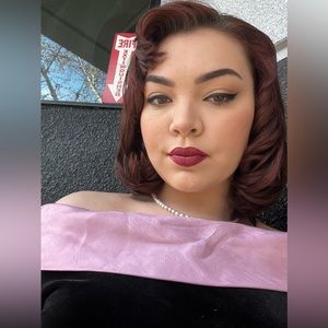 Meet your Posher, Maycee